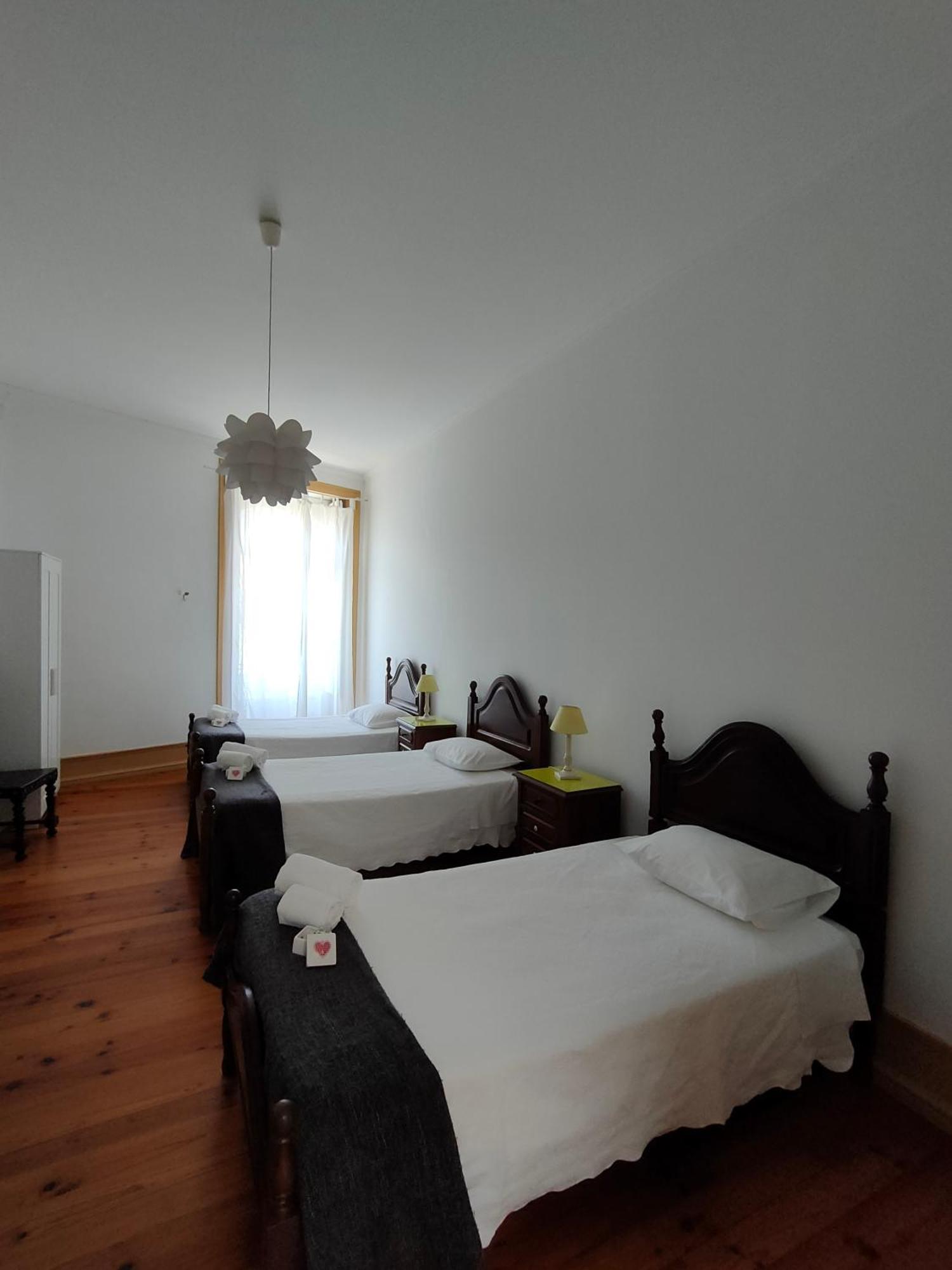 A Vianesa - Guest House Viana do Castelo Extérieur photo